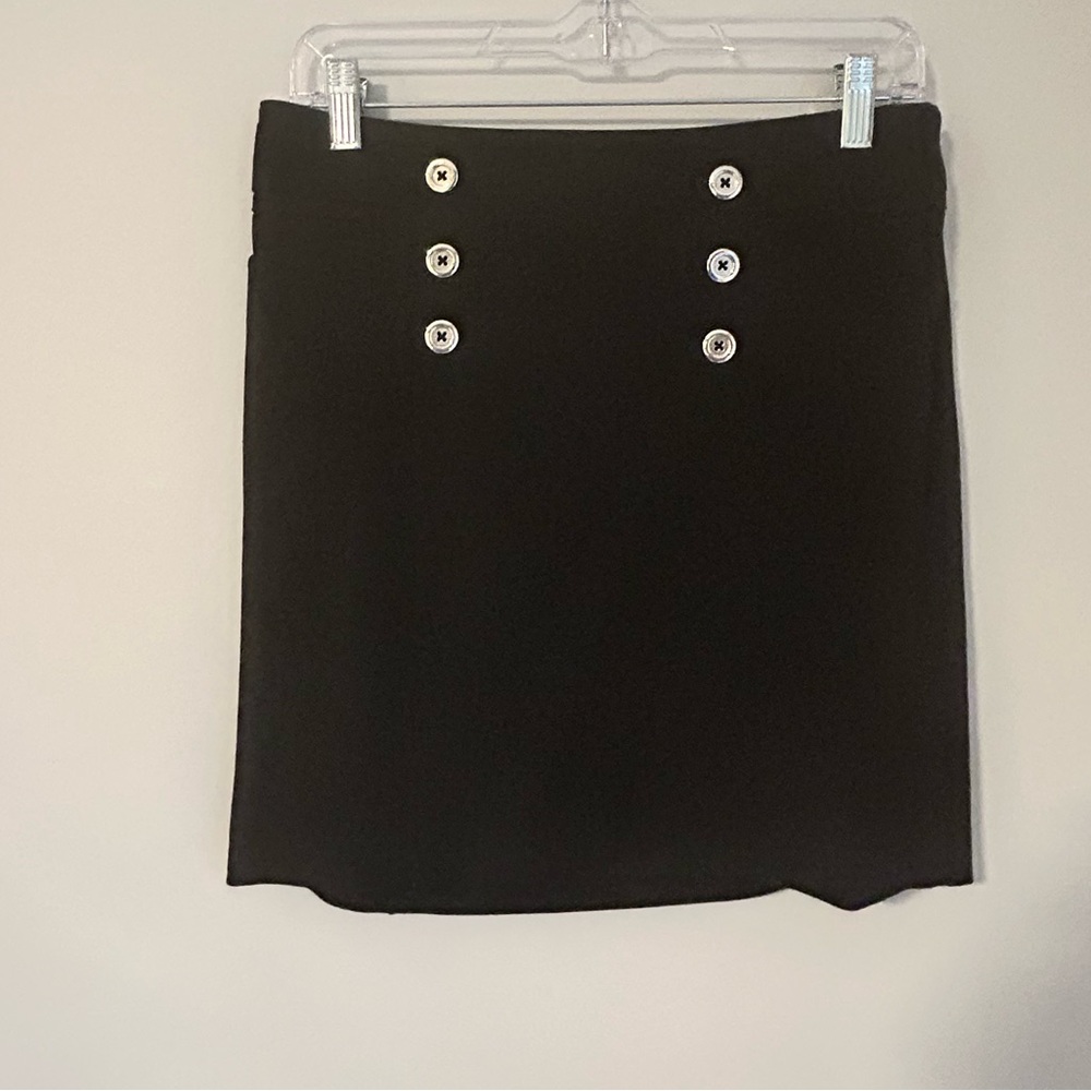 NWOT White House Black Market Black Military Button Mini Skirt – Size 2